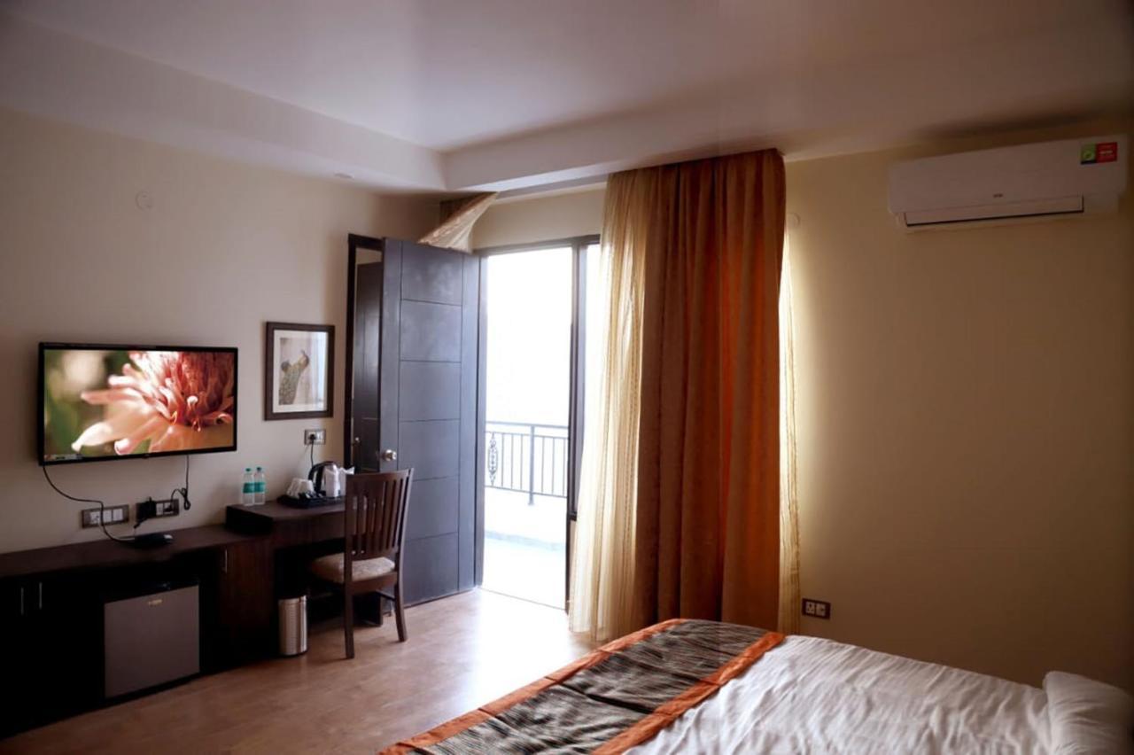 Country Inn Hotels & Resorts Vrindāvan المظهر الخارجي الصورة