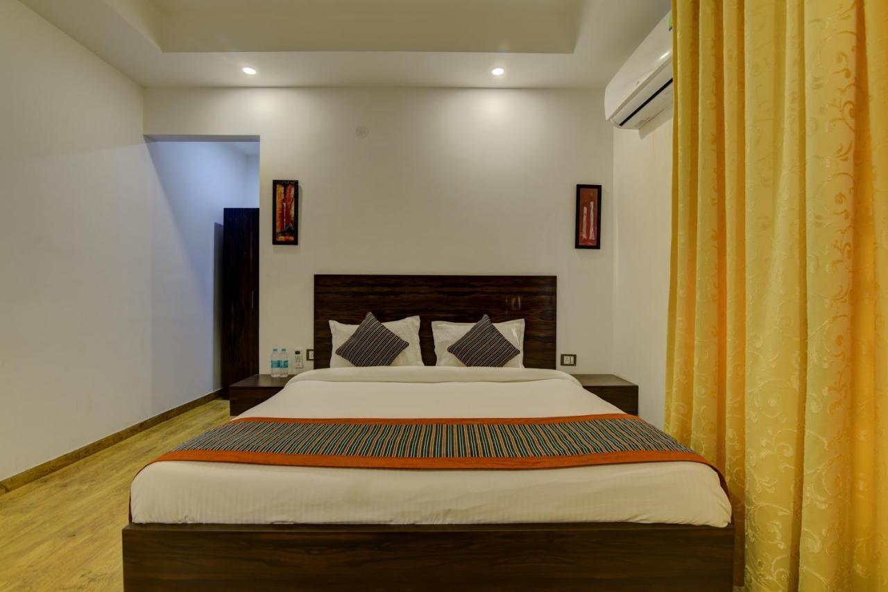 Country Inn Hotels & Resorts Vrindāvan المظهر الخارجي الصورة