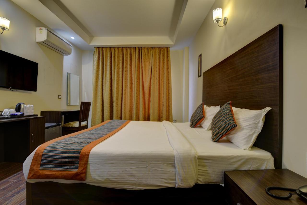 Country Inn Hotels & Resorts Vrindāvan المظهر الخارجي الصورة